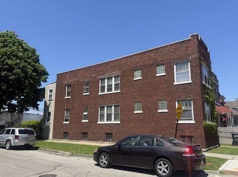 Main Photo