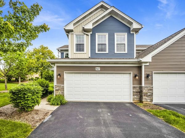 347 W Prairie Circle , Itasca, IL 60143