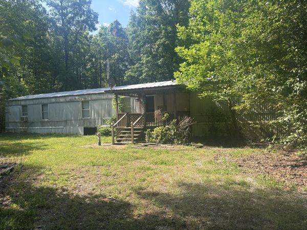 1032 Lake Breeze, Hickory Flat, MS 38633