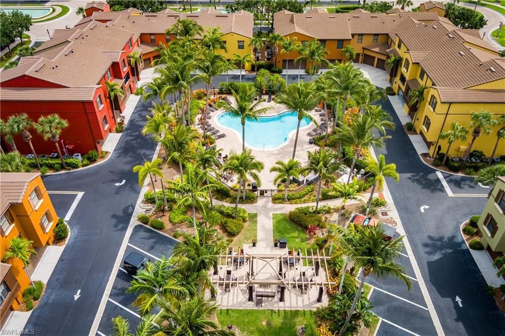 9098 Capistrano St S, Unit 7107, Naples, FL 34113 Photo
