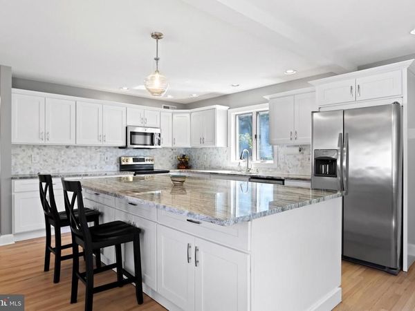 3646 STURBRIDGE PLACE , ALLENTOWN, PA 18104