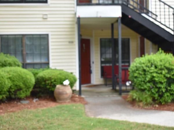 555 Windchase Lane, Stone Mountain, GA 30083