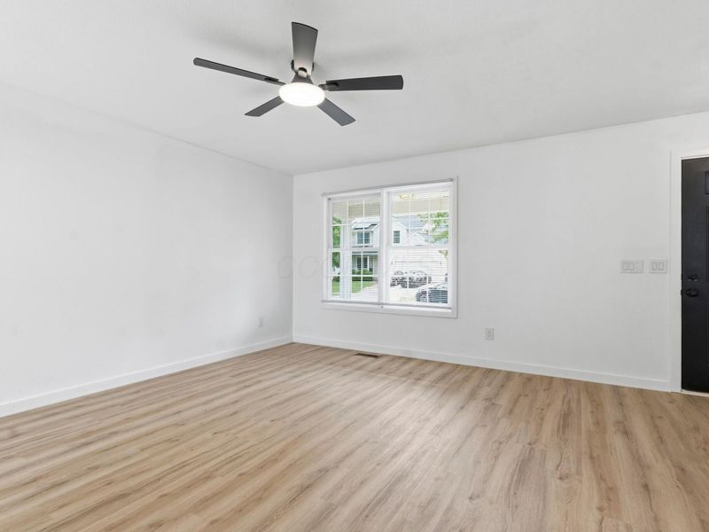 3832 Willowswitch Lane , Columbus, OH 43207 Photo 6
