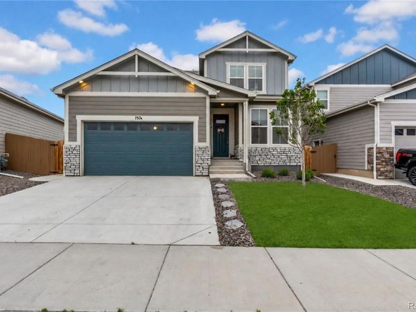 757 Griffith Street , Lochbuie, CO 80603