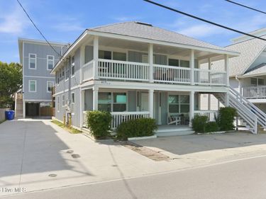 415 Carolina Beach Avenue N, Carolina Beach, NC 28428