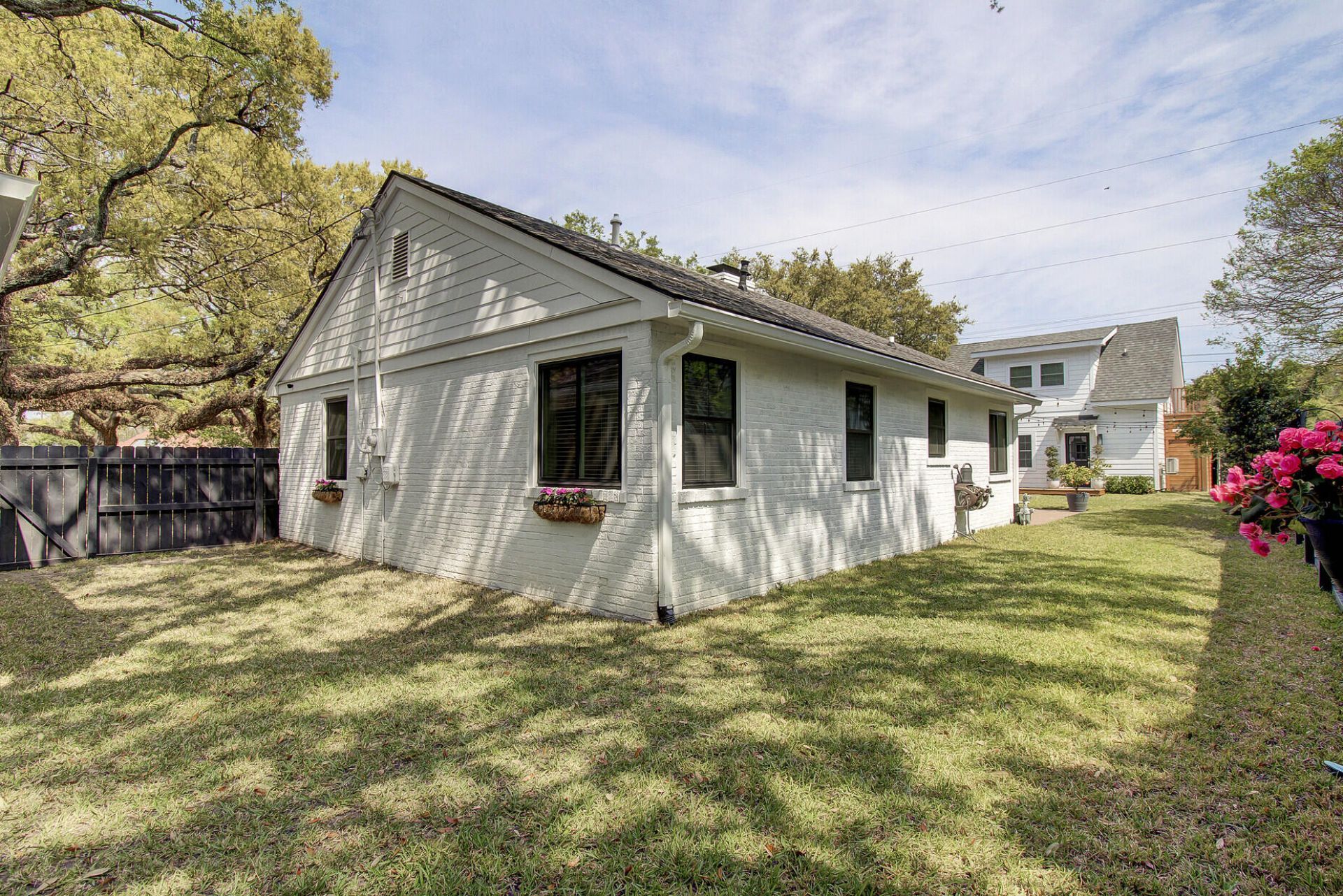 1 Beverly Road Photo 48
