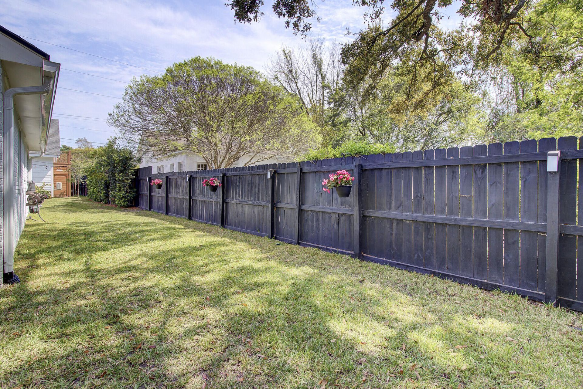 1 Beverly Road Photo 53