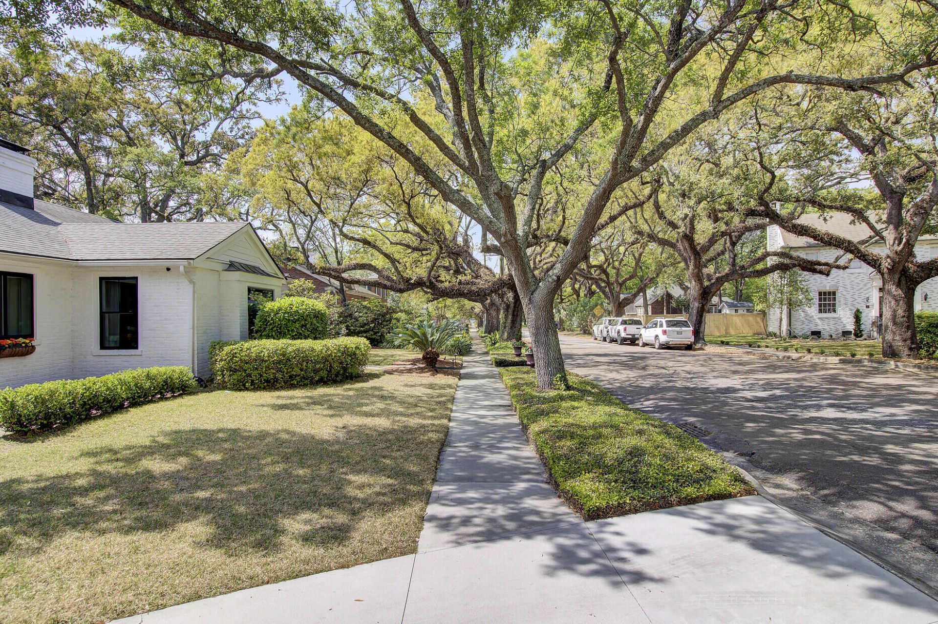 1 Beverly Road Photo 54
