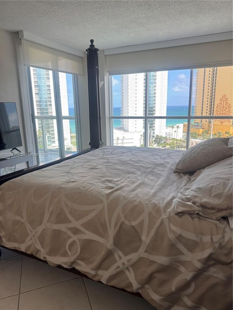 16400 Collins Ave, Unit 1242, Sunny Isles Beach, FL 33160 Photo