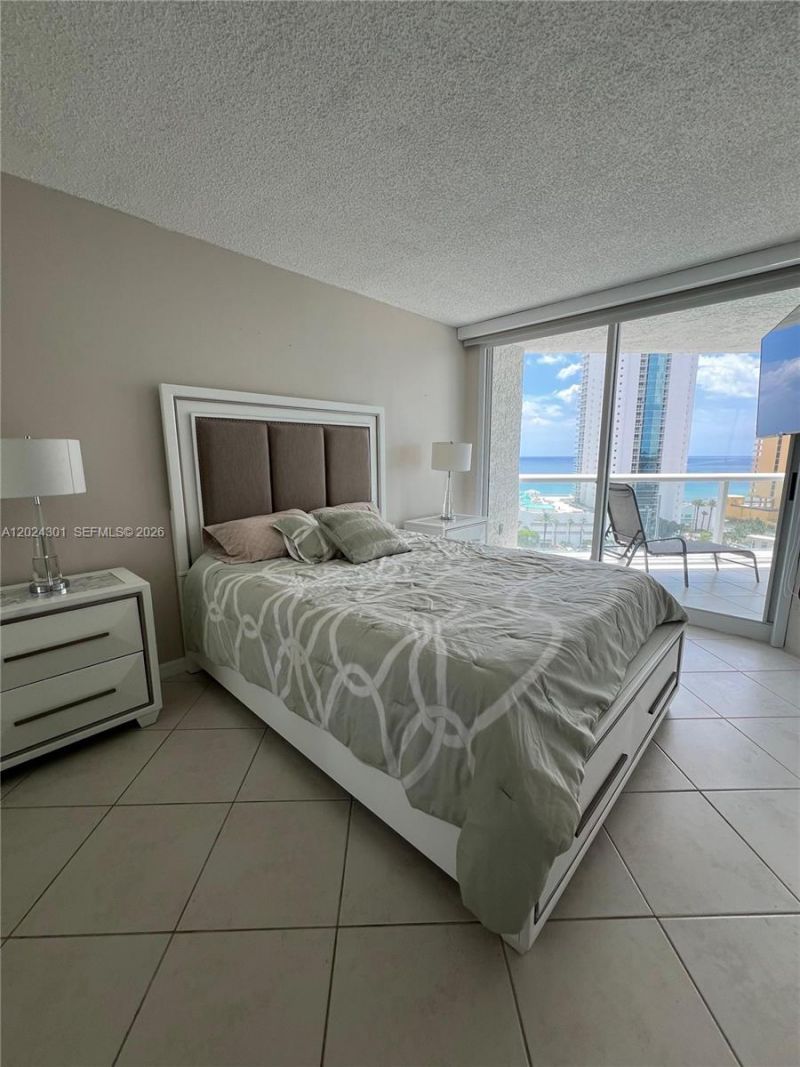 16400 Collins Ave, Unit 1242, Sunny Isles Beach, FL 33160 Photo