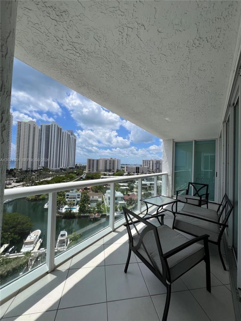 16400 Collins Ave, Unit 1242, Sunny Isles Beach, FL 33160 Photo