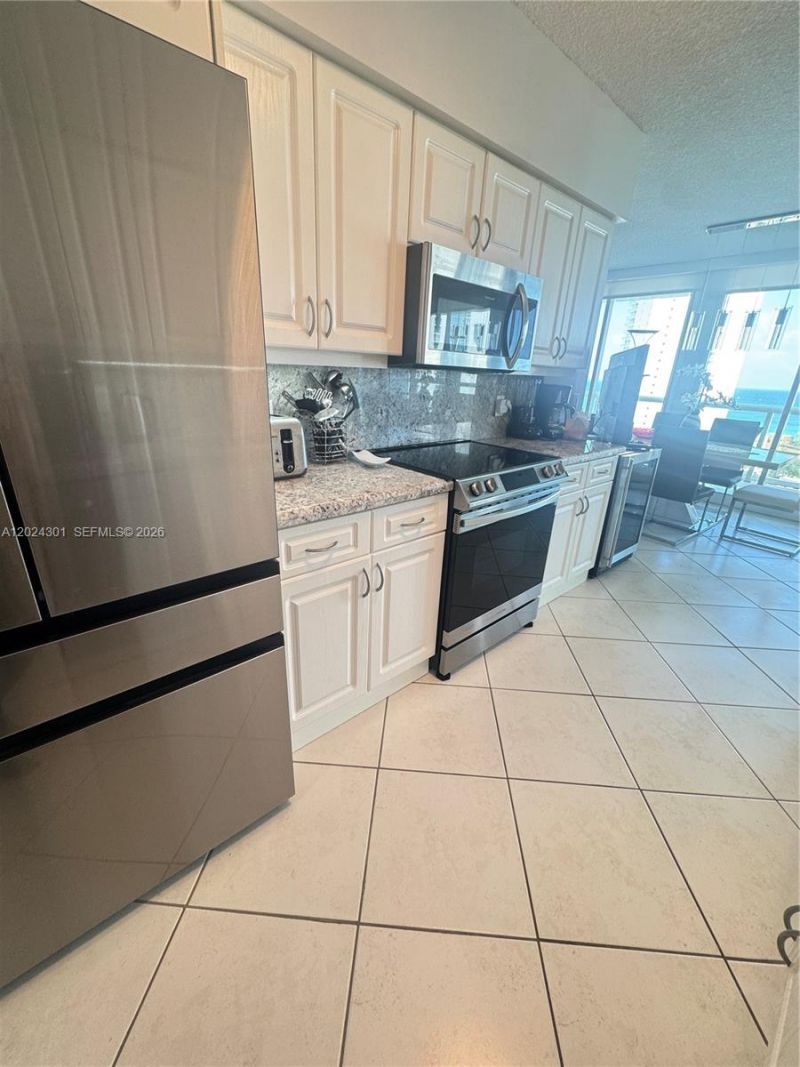 16400 Collins Ave, Unit 1242, Sunny Isles Beach, FL 33160 Photo