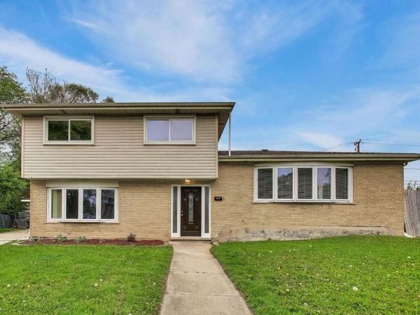 10128 Parke Avenue , Oak Lawn, IL 60453