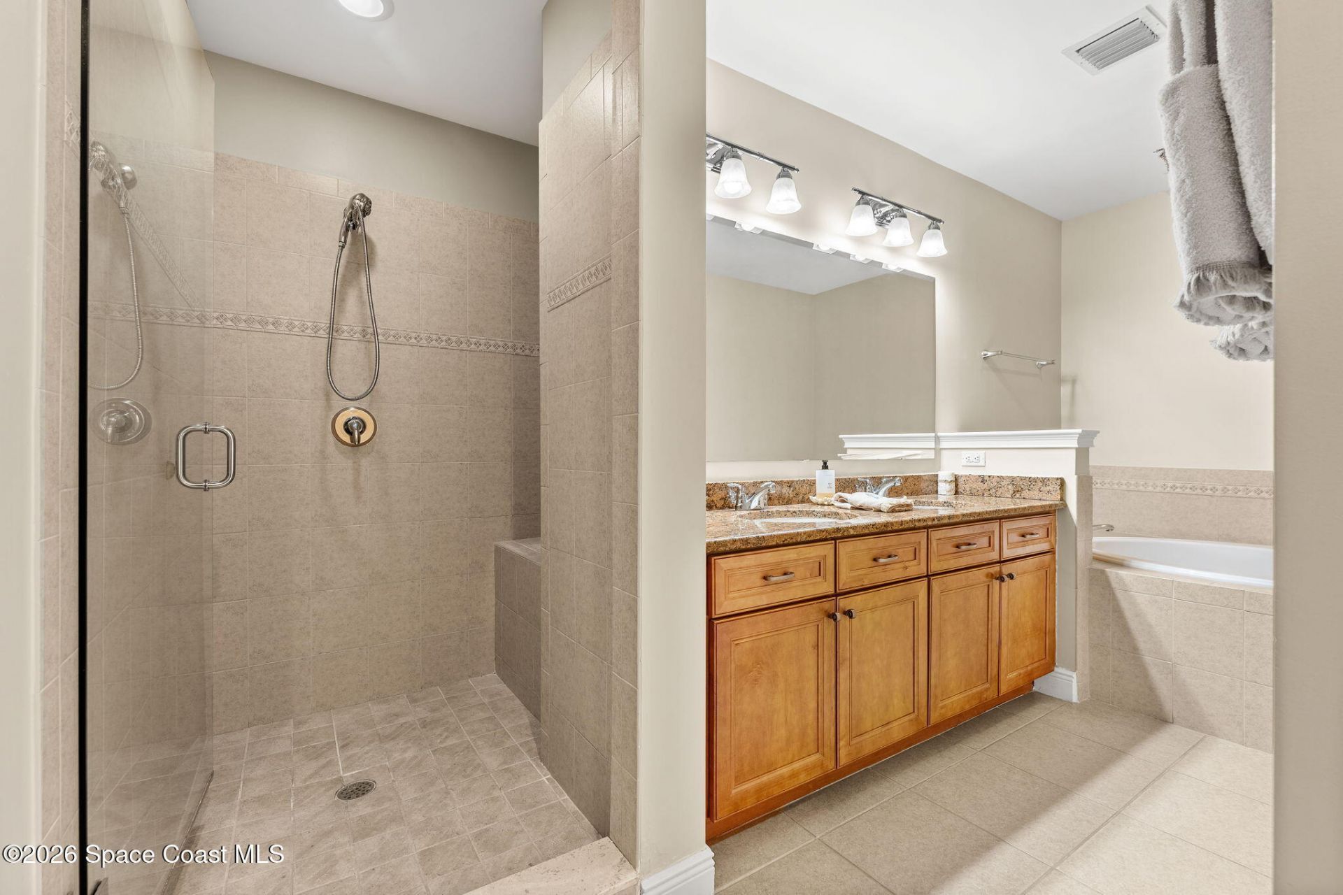 1437 Pineapple Avenue, Unit 405, Melbourne, FL 32935 Photo