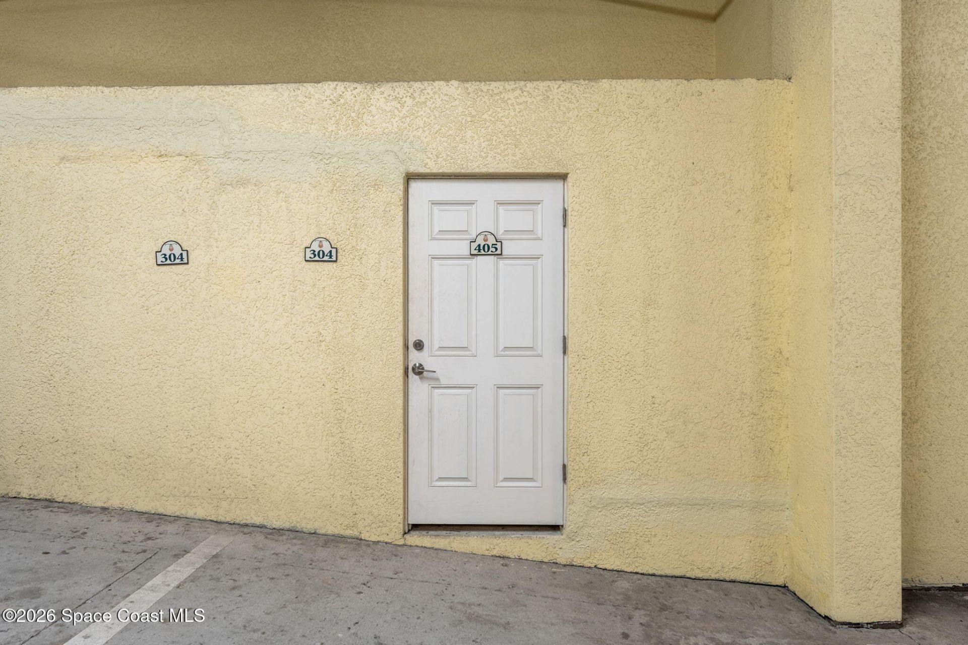 1437 Pineapple Avenue, Unit 405, Melbourne, FL 32935 Photo