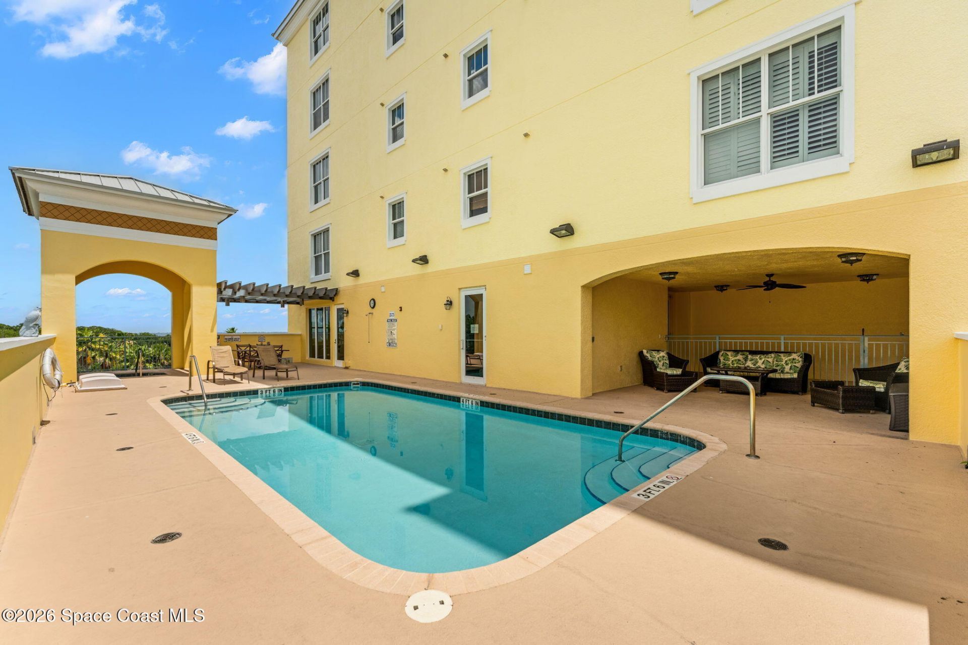 1437 Pineapple Avenue, Unit 405, Melbourne, FL 32935 Photo