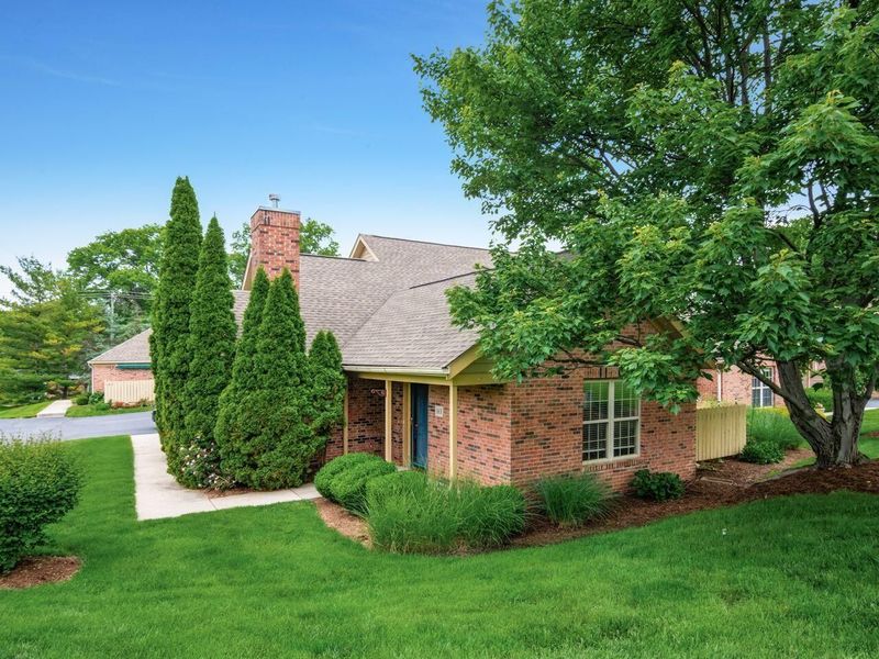 163 Collier Ridge Drive , Columbus, OH 43235 Photo 1