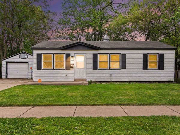 3228 163rd Street, Hammond, IN 46323