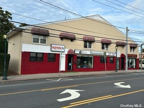 360 Larkfield Road , Unit 18, East Northport, NY 11731