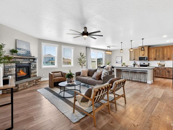 8911 W Purple Martin St, Star, ID 83669