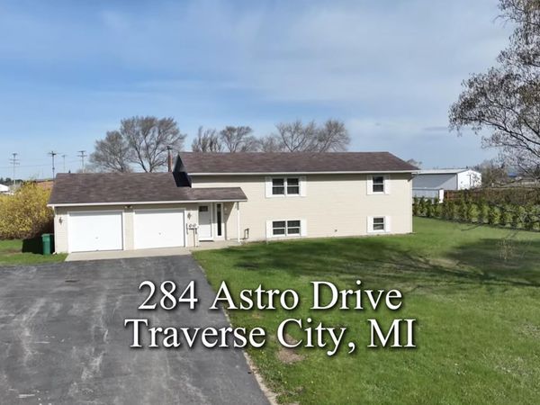 284 Astro Drive, Unit 286, Traverse City, MI 49685