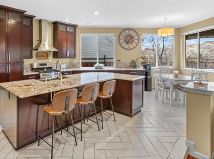 6894 Cinnamon Drive, Sparks, NV 89436 Photo