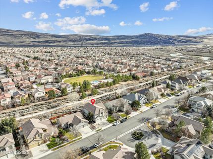 6894 Cinnamon Drive, Sparks, NV 89436 Photo