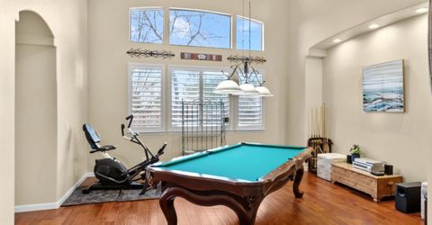 6894 Cinnamon Drive, Sparks, NV 89436 Photo