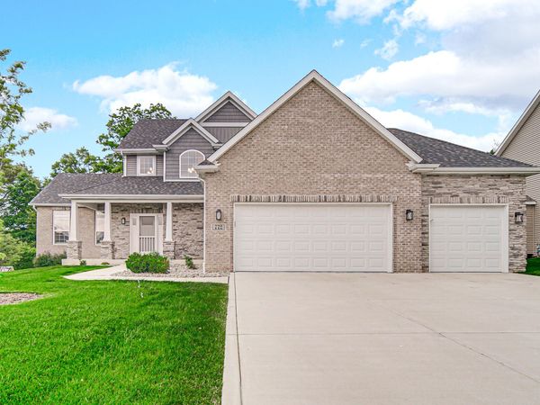772 Cirque Drive , Crown Point, IN 46307