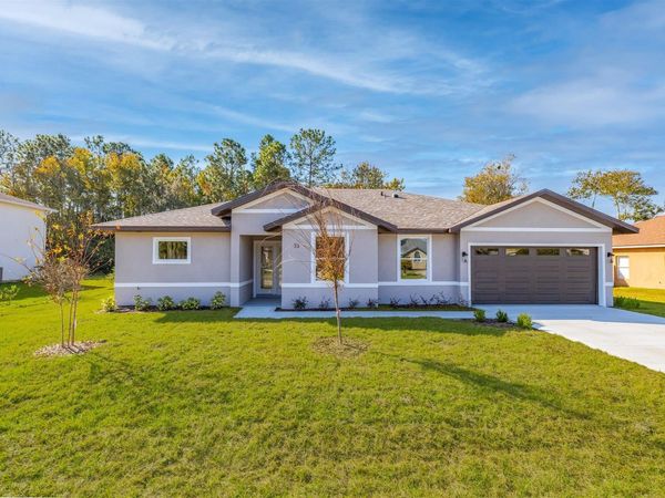 73 Burbank Dr, Palm Coast, FL 32137