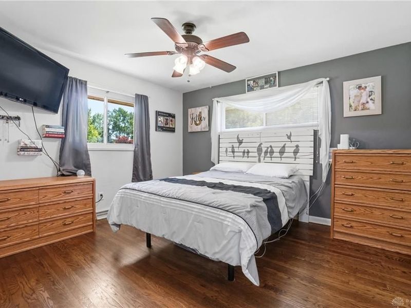 927 Princewood Avenue, Washington Township, OH 45429 Photo 18