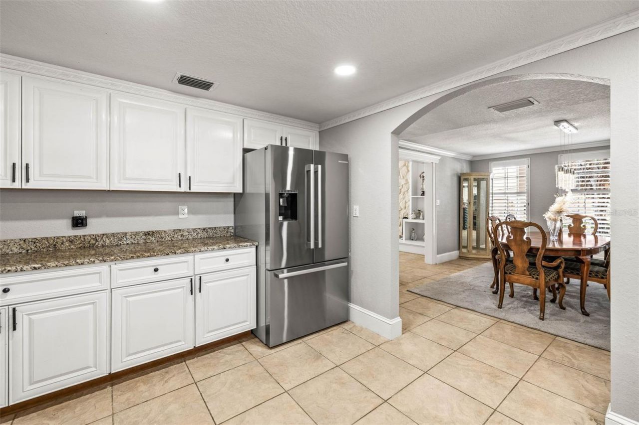 7425 Terrace River Drive, Tampa, FL 33637 Photo