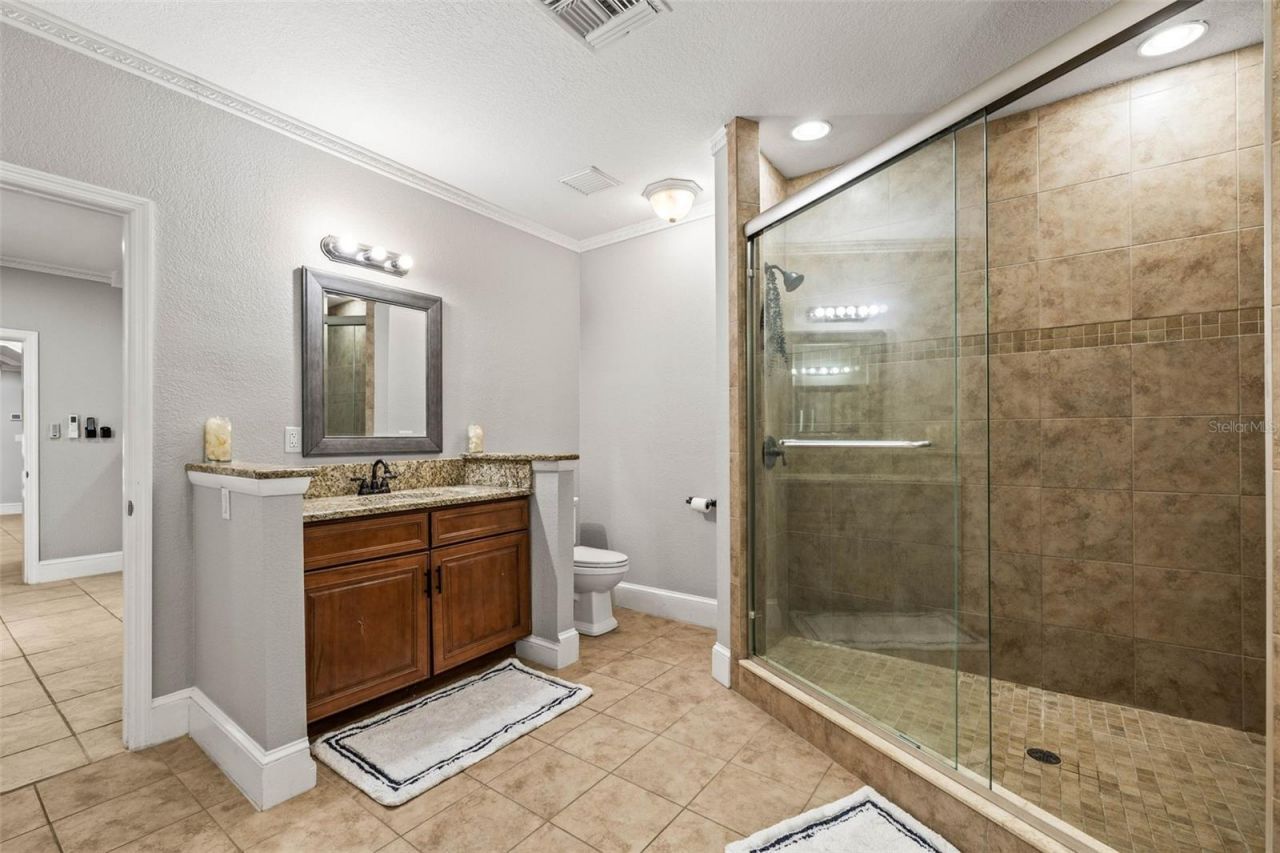 7425 Terrace River Drive, Tampa, FL 33637 Photo