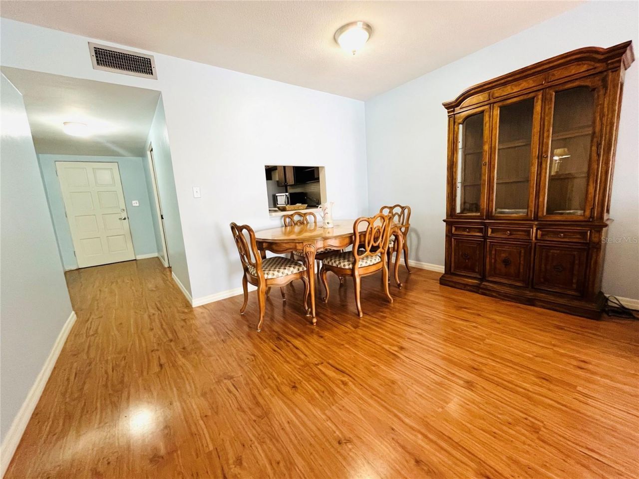 8651 10th Street N, Unit 210, Saint Petersburg, FL 33702 Photo
