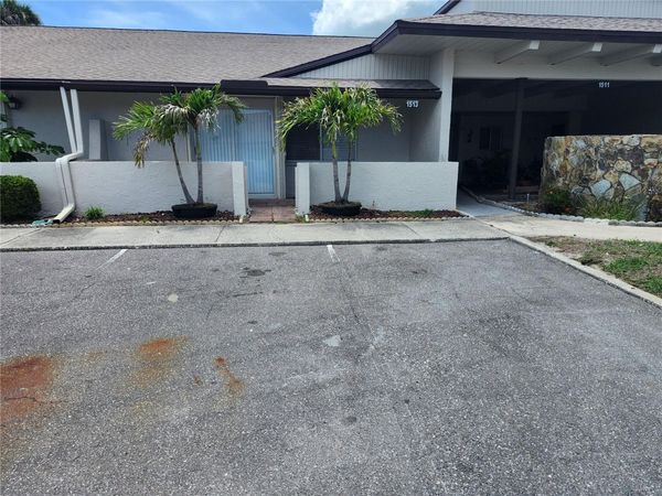 1513 16TH CIRCLE SE, Unit 43, LARGO, FL 33771