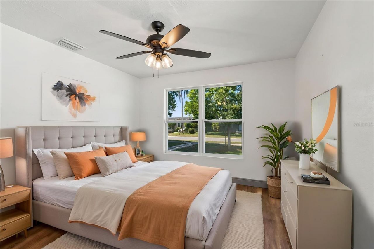 4135 Fairfield Avenue S, Saint Petersburg, FL 33711 Photo