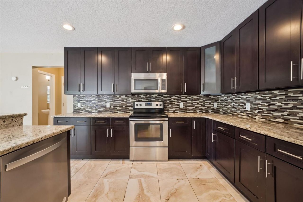 5056 Gandross Lane , Mount Dora, FL 32757 Photo