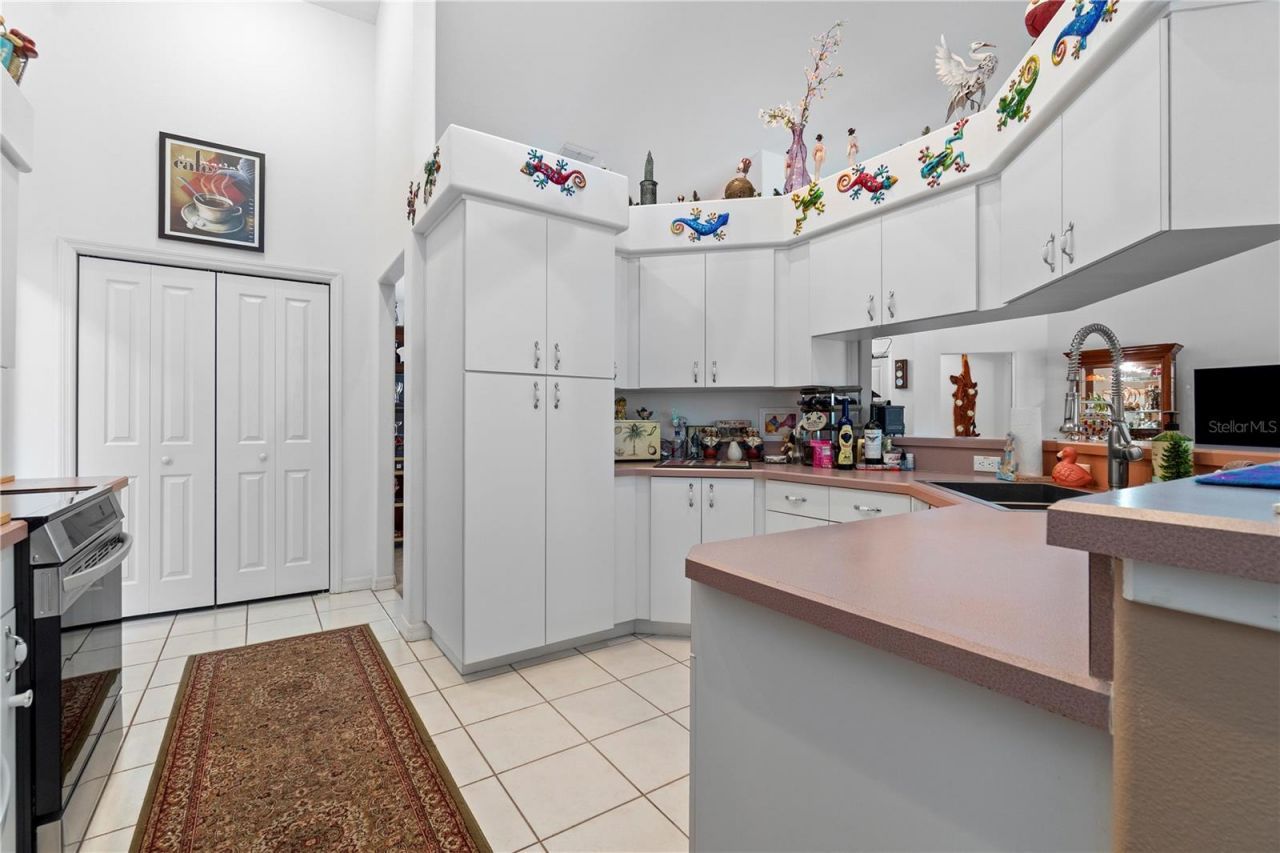 42 Pine Drive, Homosassa, FL 34446 Photo