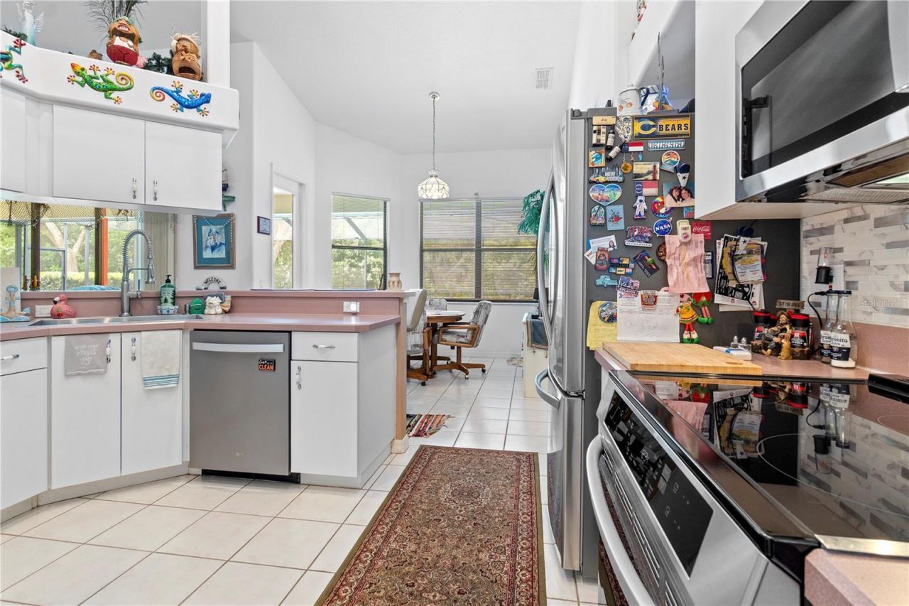 42 Pine Drive, Homosassa, FL 34446 Photo