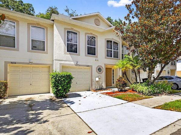 4656 ASHBURN SQUARE DRIVE , TAMPA, FL 33610