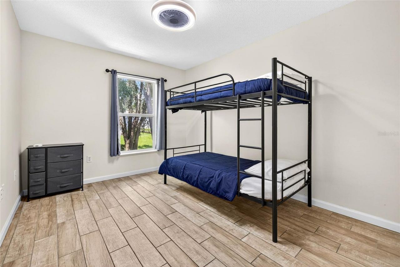 4656 Ashburn Square Drive, Tampa, FL 33610 Photo