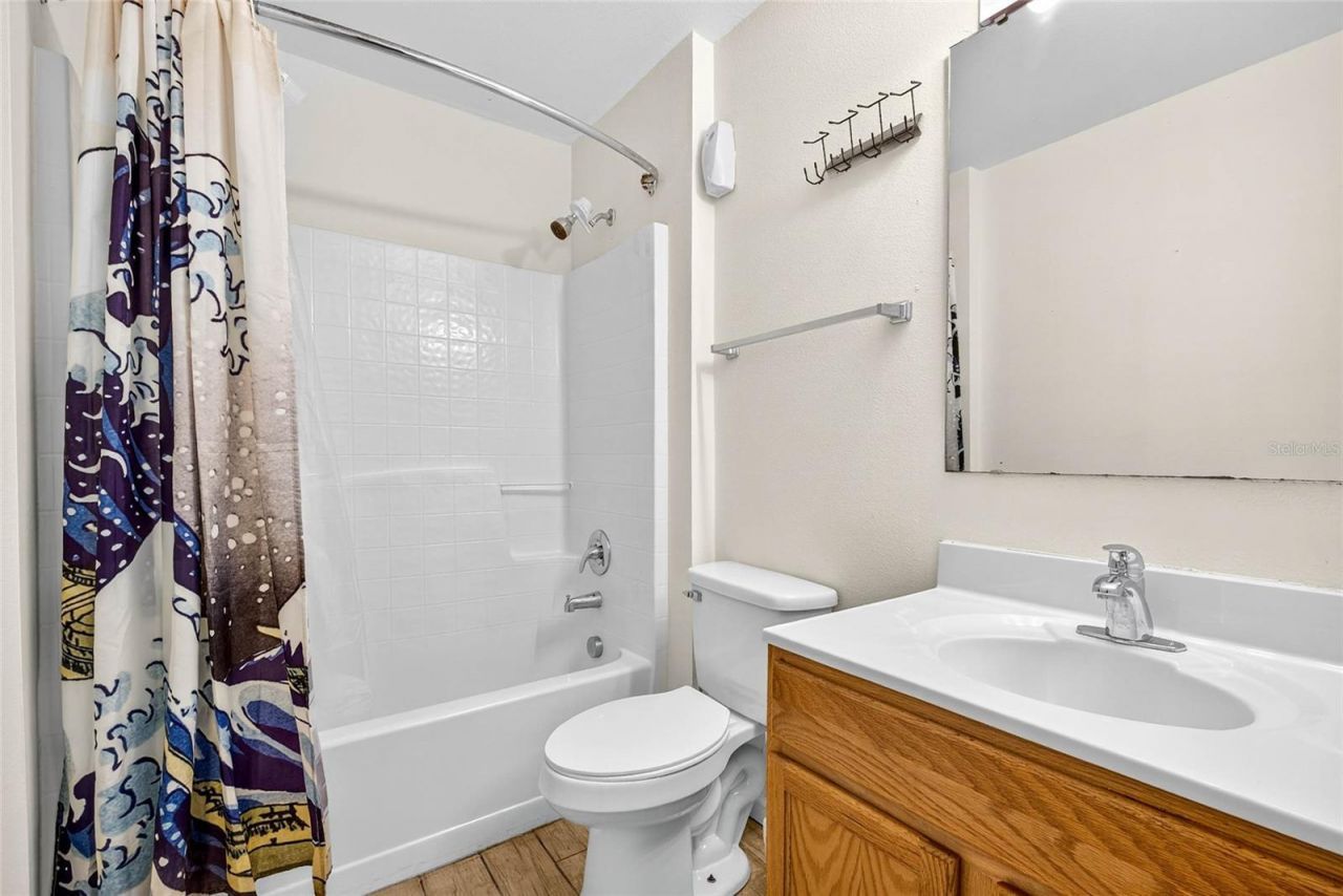 4656 Ashburn Square Drive, Tampa, FL 33610 Photo