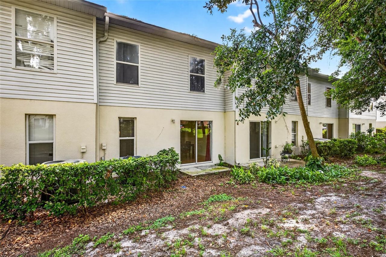 4656 Ashburn Square Drive, Tampa, FL 33610 Photo