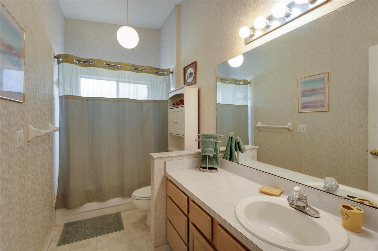 5030 El Destino Drive , Leesburg, FL 34748 Photo