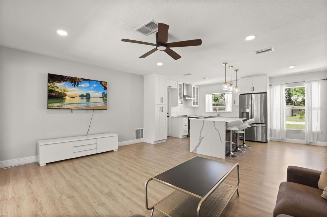 4515 Bradley Avenue, Orlando, FL 32839 Photo