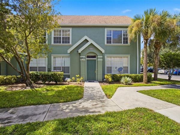 10562 WINDSOR LAKE COURT, Unit 10562, TAMPA, FL 33626