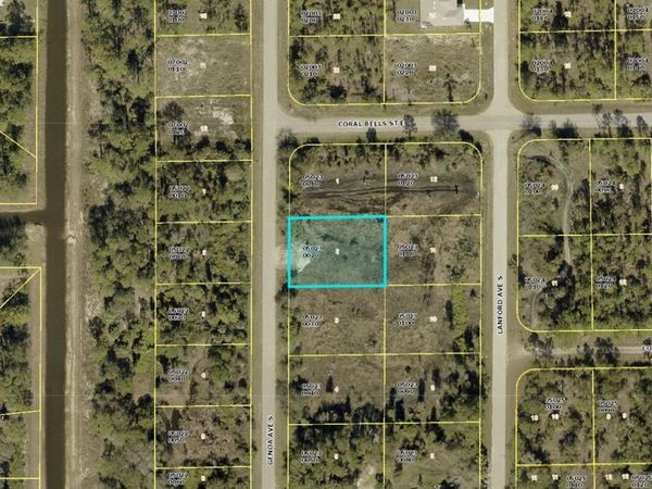 CHIMNEY SWIFT ROAD , WEEKI WACHEE, FL 34614