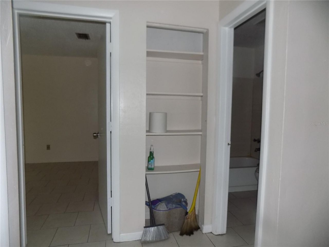 6124 SW 10th Place , Unit A, Gainesville, FL 32607 Photo