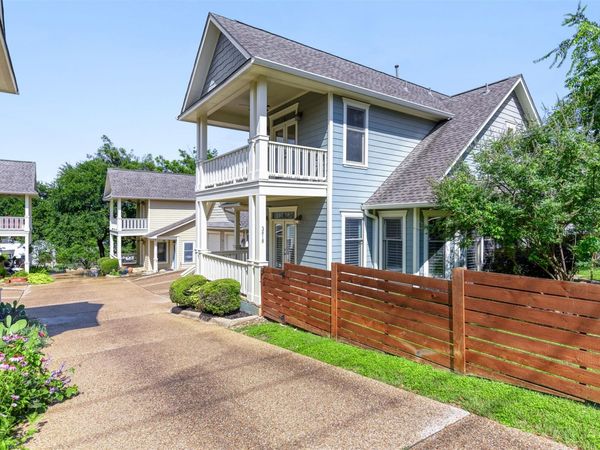 3818 Ridgelea DR, Unit B, Austin, TX 78731