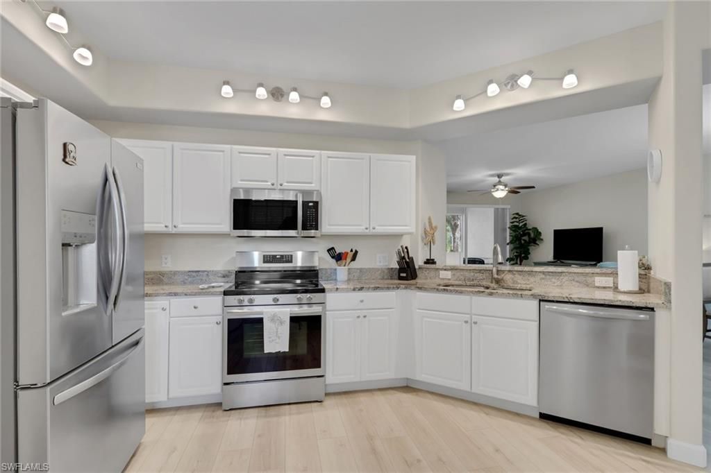 9653 Hemingway Ln, Unit 3304, Fort Myers, FL 33913 Photo